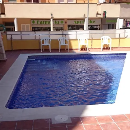 Arcadia Hotel 2*